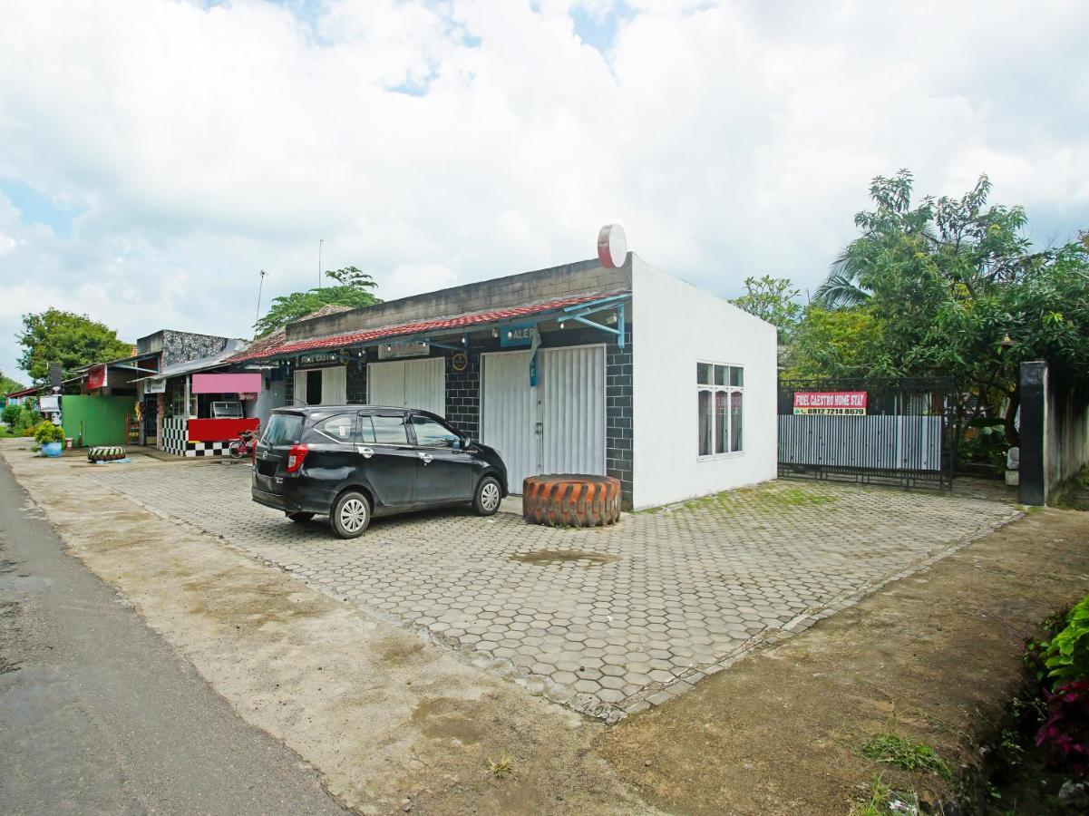Oyo 90229 Fidel Caestro Homestay Kotadalem Exterior photo